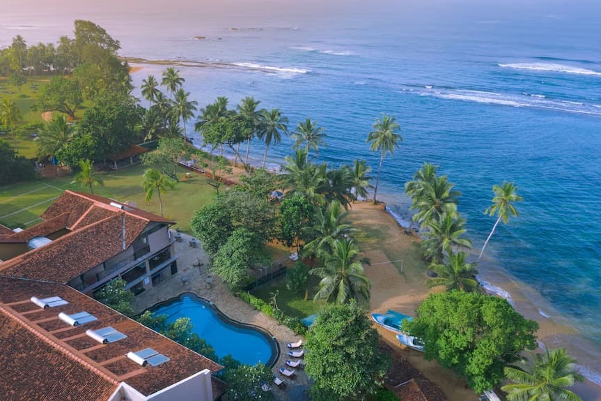 Earl's Reef Beruwala