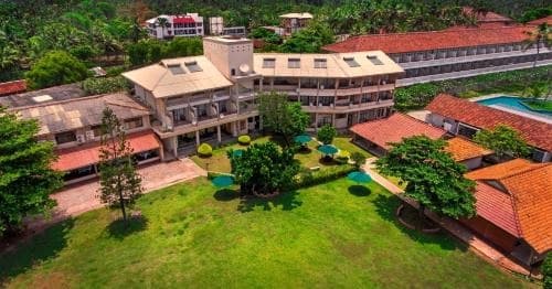 Laya Beach Hotel