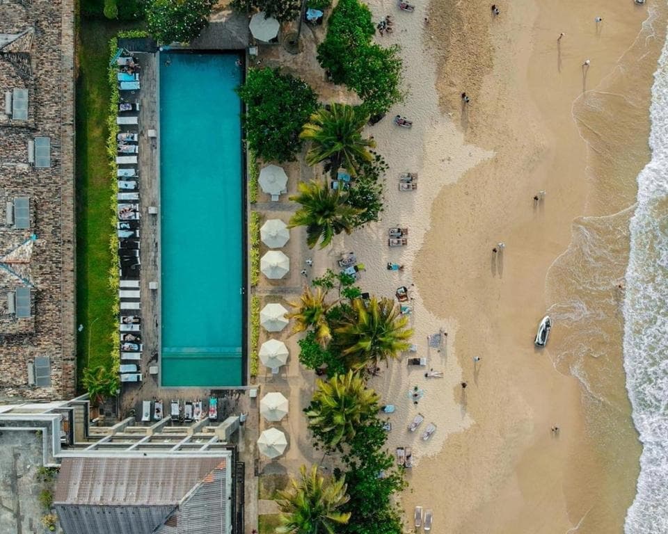 Paradise Beach Club